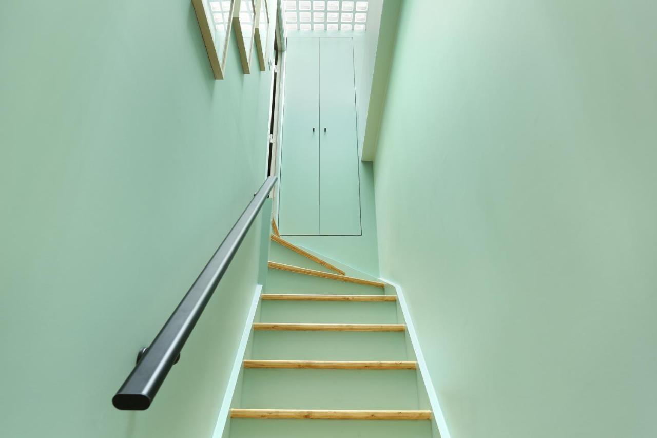 Apartment Center Of Paris By Studio Prestige Exterior photo